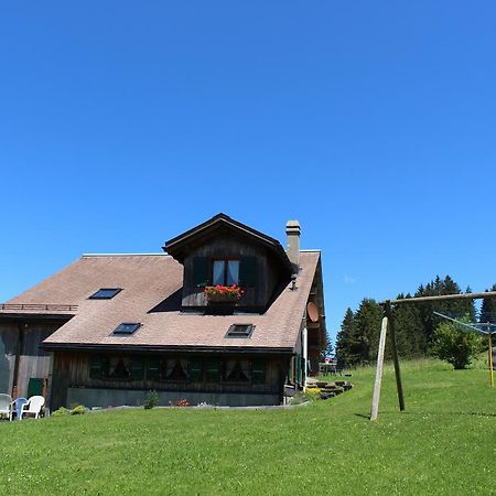 Les Mourriaux Apartman Chateau-d'Oex Kültér fotó